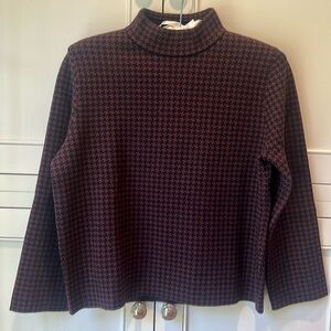 Theory Burgundy and Black Houndstooth Mock Neck 3/4 Sleeve Sweater Top Small